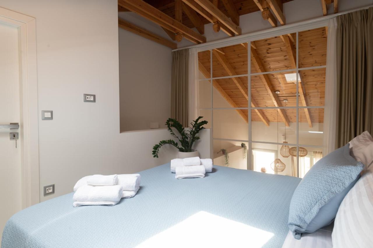Pilos Sunrise Loft Екстер'єр фото